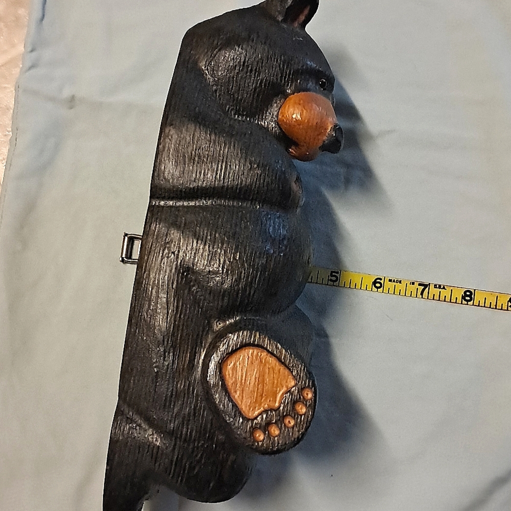 Big Sky Bears carved Solid Western Pine Wood Bear Sculpture. - Picture 12 of 12